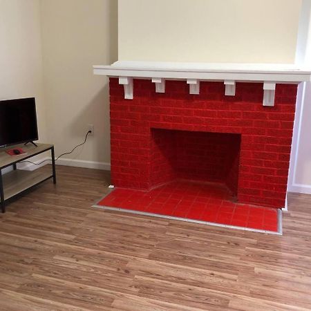 Large And Private 3 Bedroom And 1 Bathroom Apartment Near Newark International Airport Ewr And New York City المظهر الخارجي الصورة