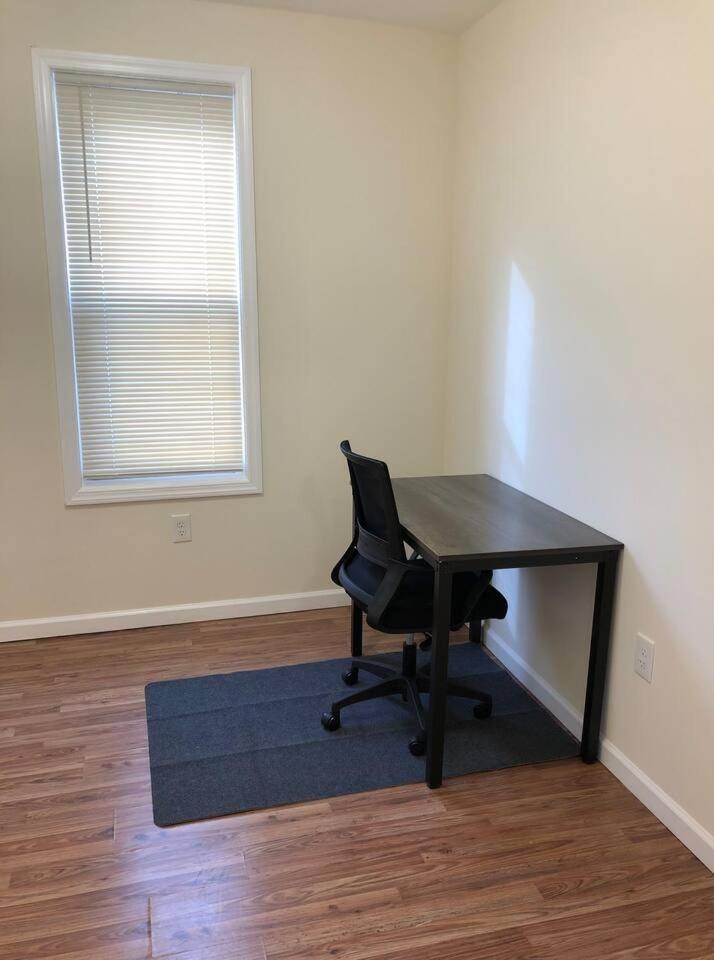 Large And Private 3 Bedroom And 1 Bathroom Apartment Near Newark International Airport Ewr And New York City المظهر الخارجي الصورة